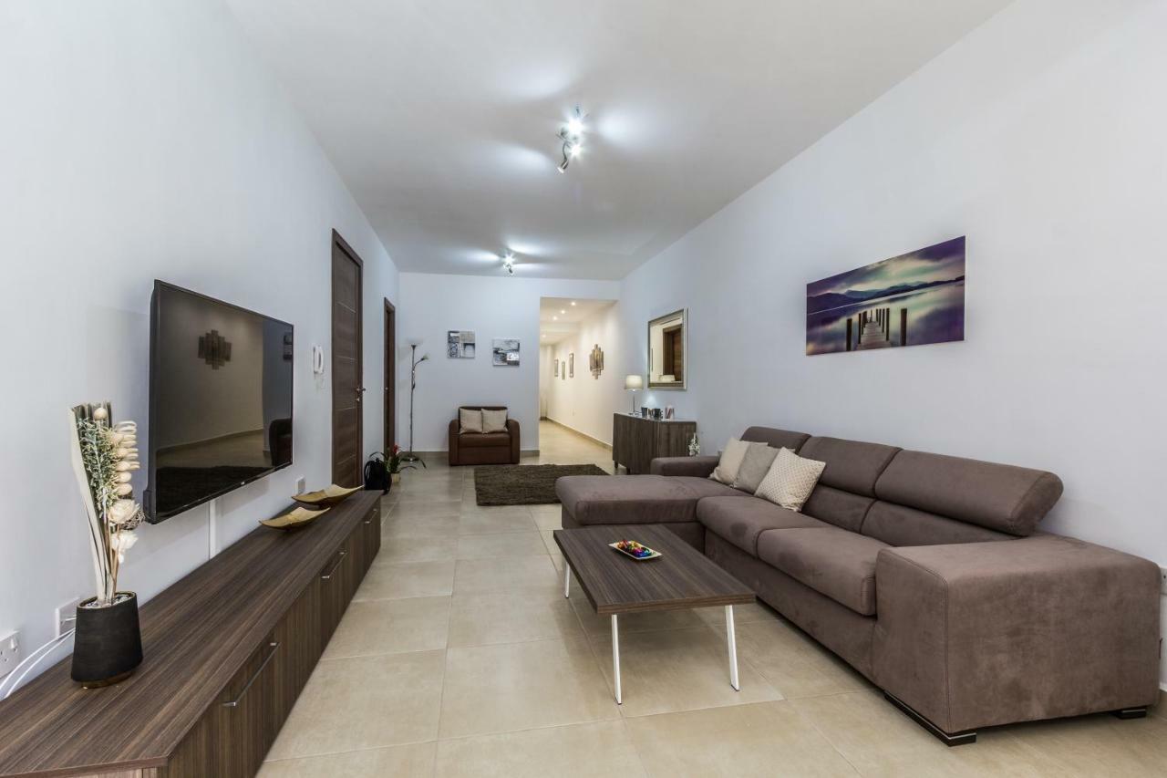 Sunny Modern Apartments Mellieħa Екстериор снимка